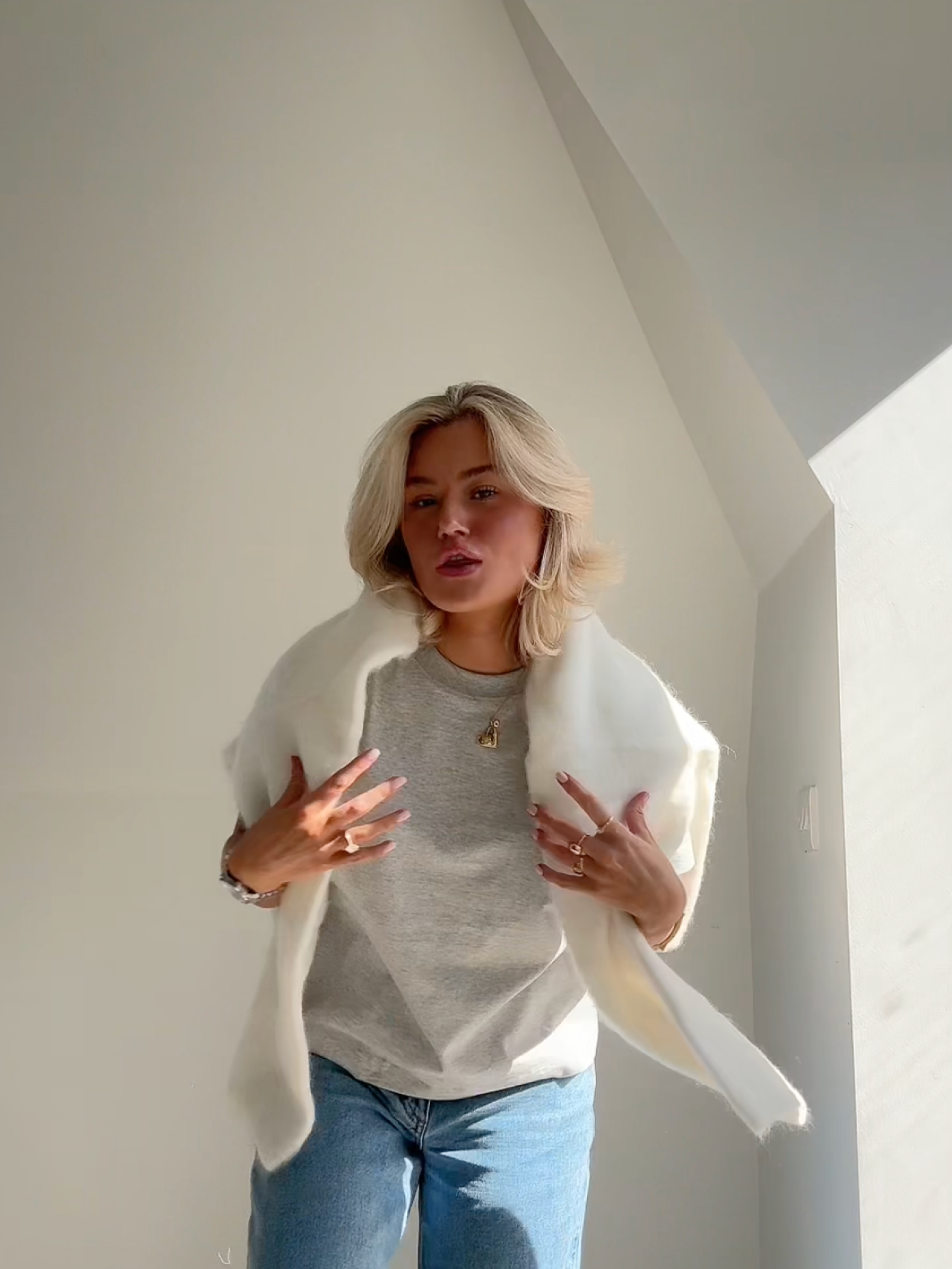 Tessa – Trendiger Rollkragenpullover mit halbem Rollkragen