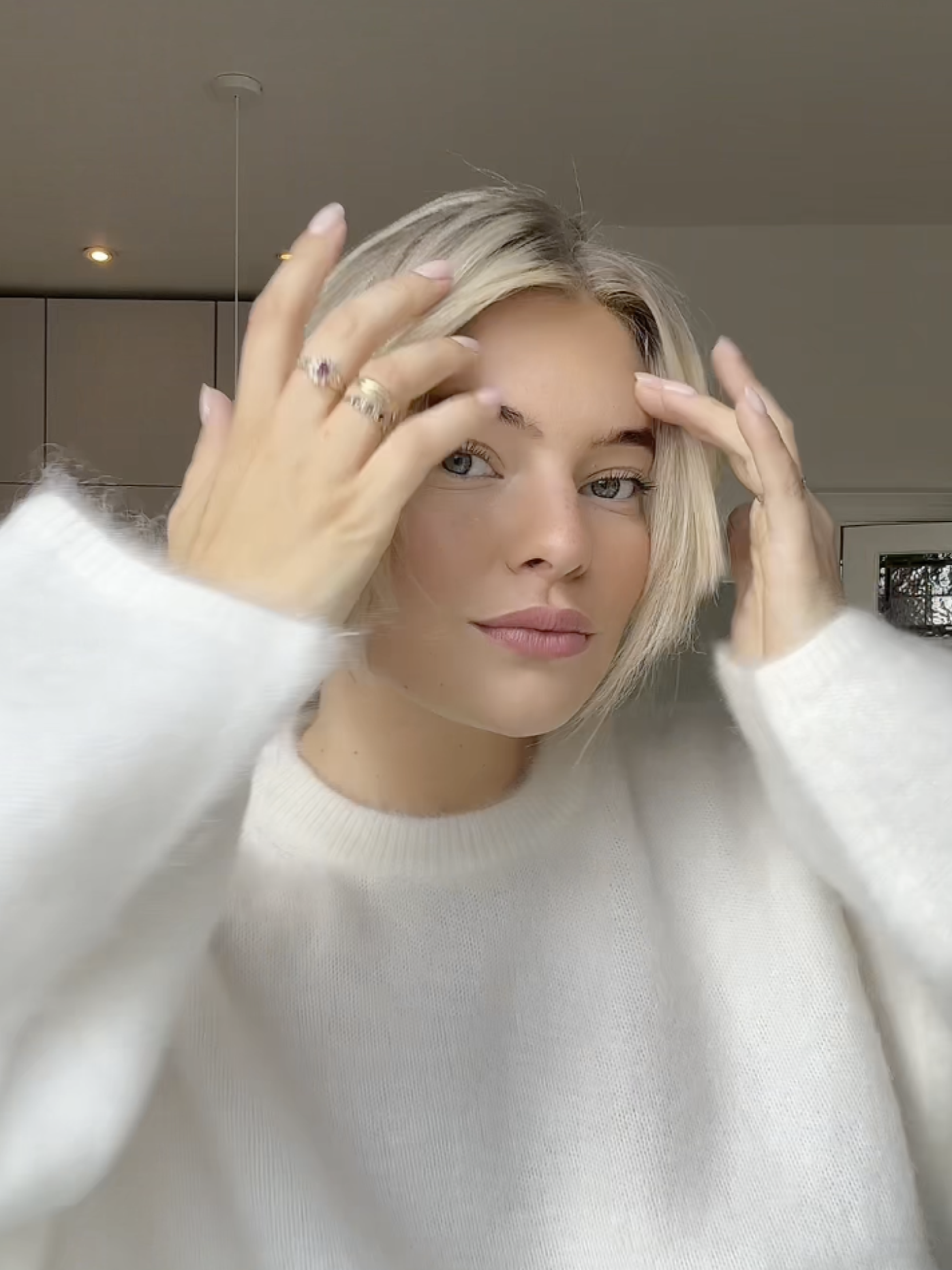 Tessa – Trendiger Rollkragenpullover mit halbem Rollkragen