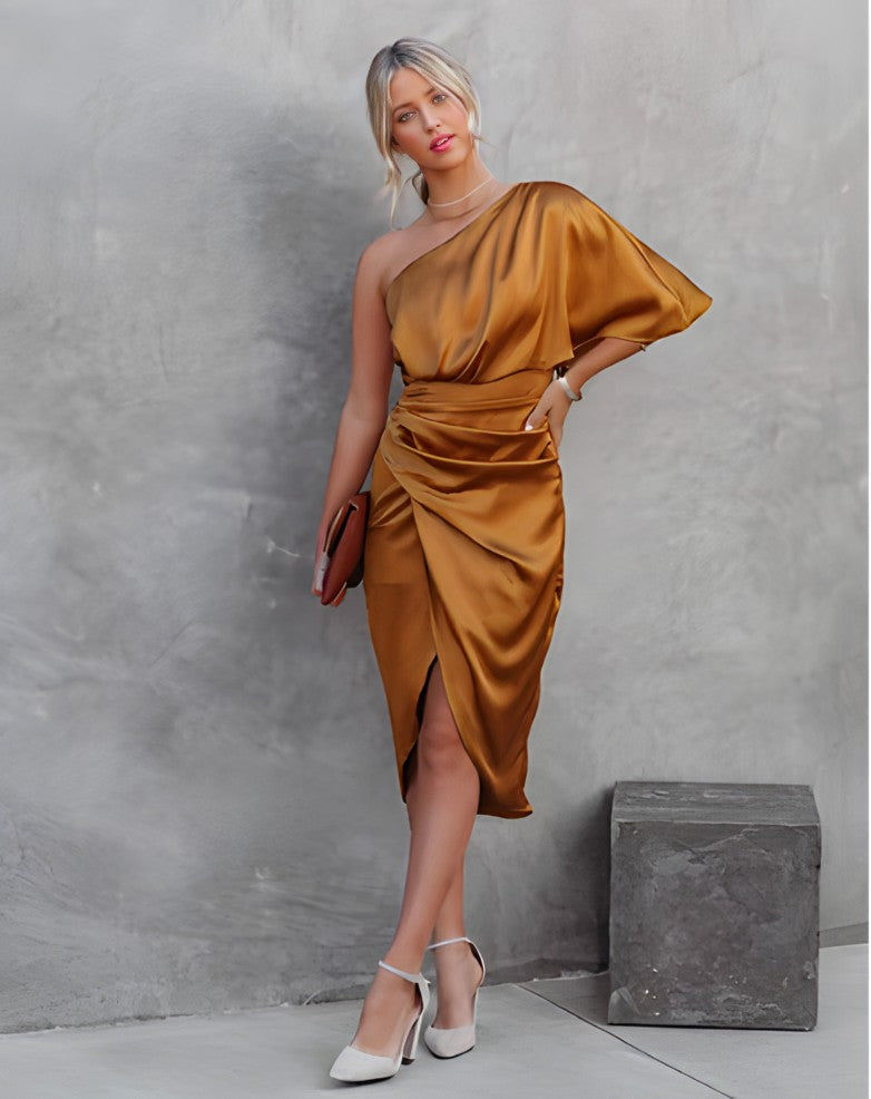 Sophie – Elegantes Abendkleid mit One-Shoulder-Design